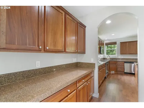 5281 J Street Washougal WA 98671