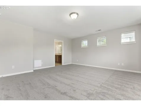 5281 J Street Washougal WA 98671