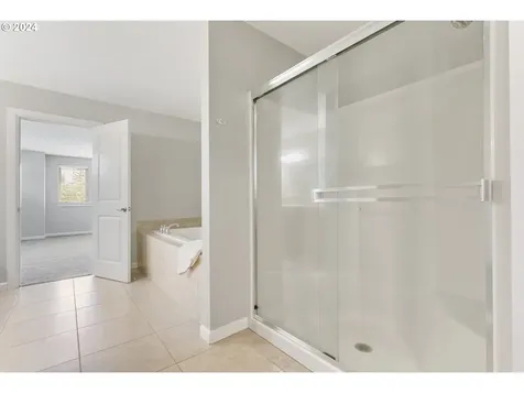 5281 J Street Washougal WA 98671