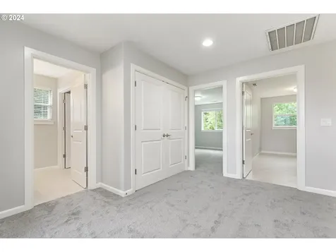 5281 J Street Washougal WA 98671