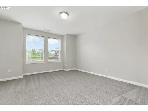 5281 J Street Washougal WA 98671