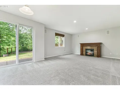 5281 J Street Washougal WA 98671