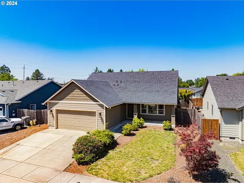 75 Camellia Drive Lebanon OR 97355