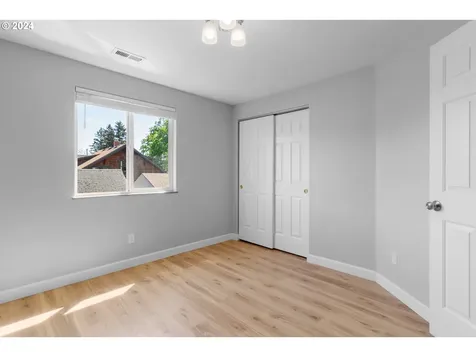 6636 Se 89th Avenue Portland OR 97266