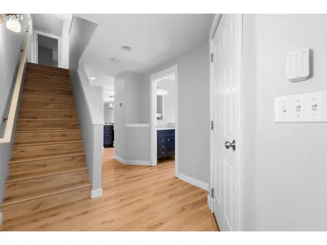 6636 Se 89th Avenue Portland OR 97266