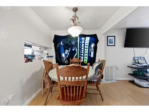 611 Crestview Drive Reedsport OR 97467