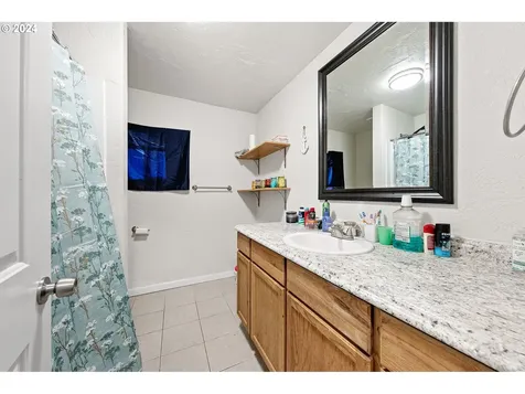 611 Crestview Drive Reedsport OR 97467