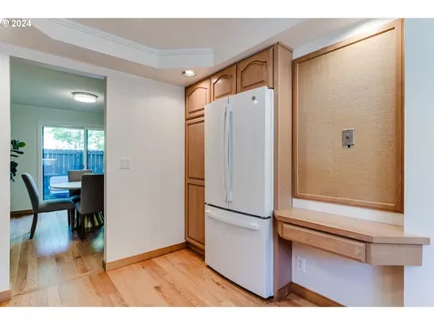2272 Ridgeway Drive Eugene OR 97401