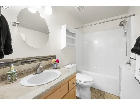38837 Sawyer Street Sandy OR 97055