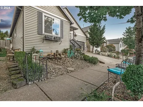 38837 Sawyer Street Sandy OR 97055