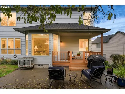 16412 SE Meadowland Court Portland OR 97236