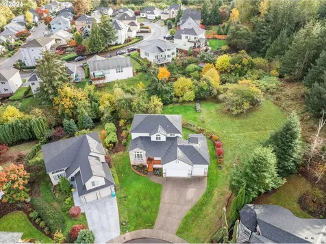 16412 SE Meadowland Court Portland OR 97236