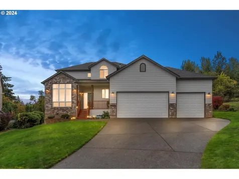 16412 SE Meadowland Court Portland OR 97236