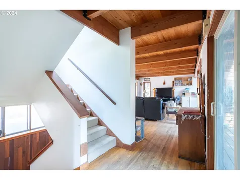 1425 E 43rd Avenue Eugene OR 97405