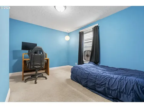 8335 N Delaware Avenue Portland OR 97217