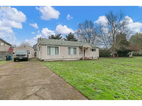 299 River Loop 1 Eugene OR 97404