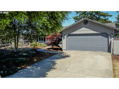 1206 Yew Court Florence OR 97439