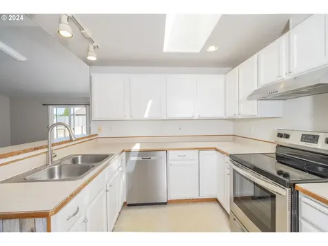 1206 Yew Court Florence OR 97439