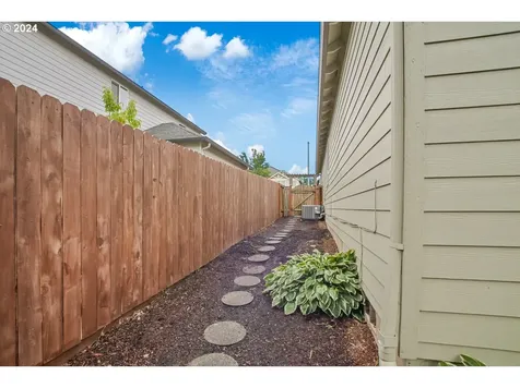 9916 Ne 104th Street Vancouver WA 98662