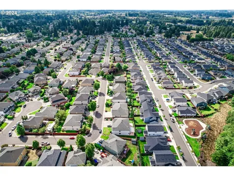 9916 Ne 104th Street Vancouver WA 98662