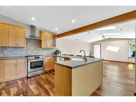 1009 Se 271st Avenue Camas WA 98607