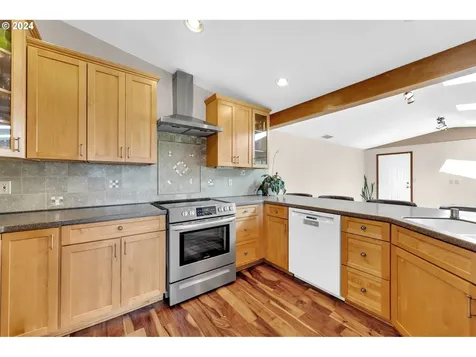 1009 Se 271st Avenue Camas WA 98607