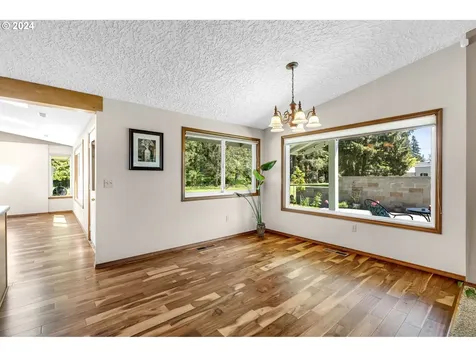 1009 Se 271st Avenue Camas WA 98607