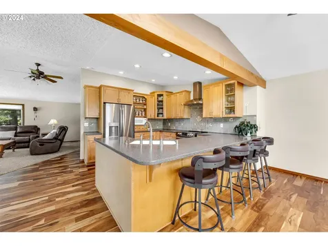 1009 Se 271st Avenue Camas WA 98607