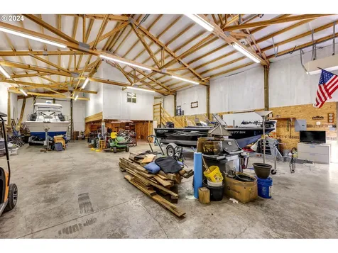1009 Se 271st Avenue Camas WA 98607