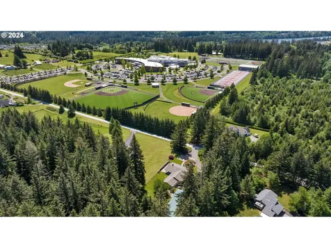 1009 Se 271st Avenue Camas WA 98607