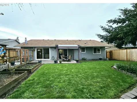 550 Baldwin Avenue Ne Salem OR 97301