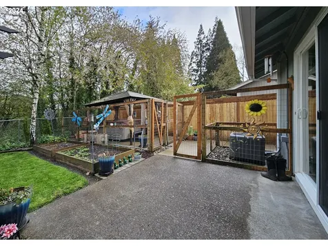 550 Baldwin Avenue Ne Salem OR 97301