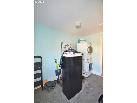 3417 W 8th Street The Dalles OR 97058