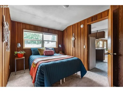 3709 Ne Simpson Street Portland OR 97211