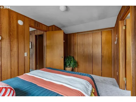 3709 Ne Simpson Street Portland OR 97211