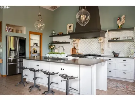 28009 Nw Dorland Road North Plains OR 97133