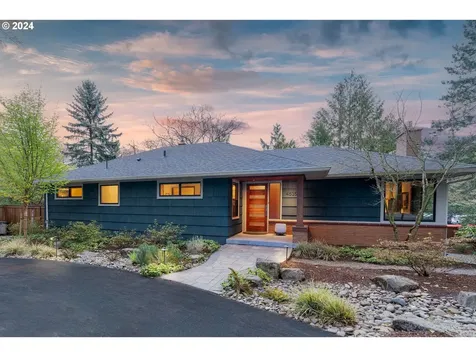 4535 Sw Maplewood Road Portland OR 97219