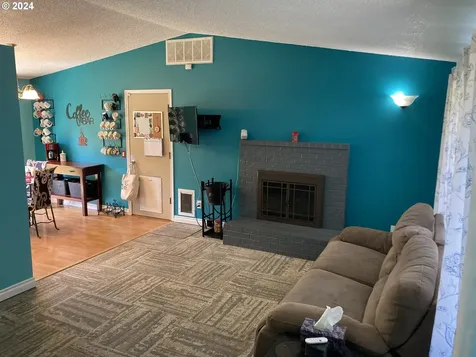 15504 Se Rhone Court Portland OR 97236