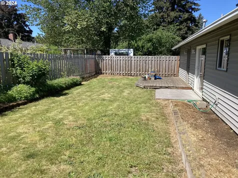 15504 Se Rhone Court Portland OR 97236