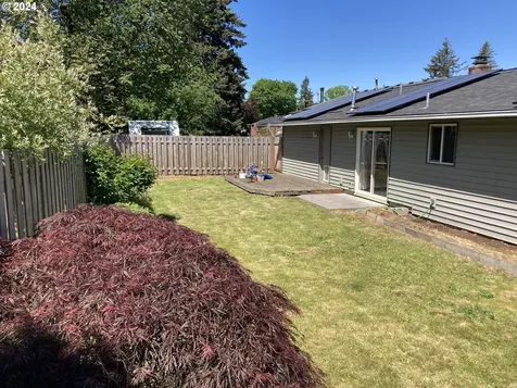 15504 Se Rhone Court Portland OR 97236