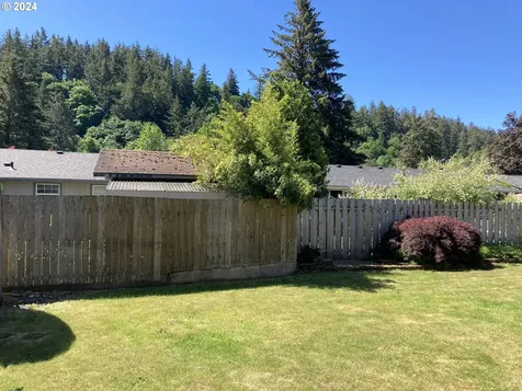 15504 Se Rhone Court Portland OR 97236