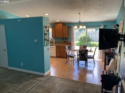 15504 Se Rhone Court Portland OR 97236