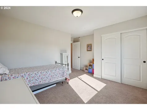 3520 NE Spruce Drive Camas WA 98607