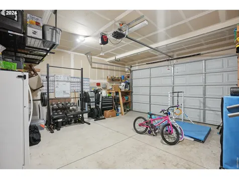 3520 NE Spruce Drive Camas WA 98607