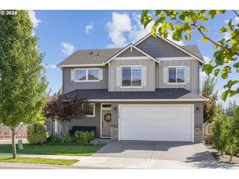 3520 NE Spruce Drive Camas WA 98607