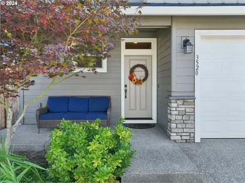 3520 NE Spruce Drive Camas WA 98607