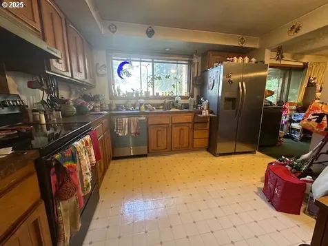 405 NE 144th Avenue Vancouver WA 98684