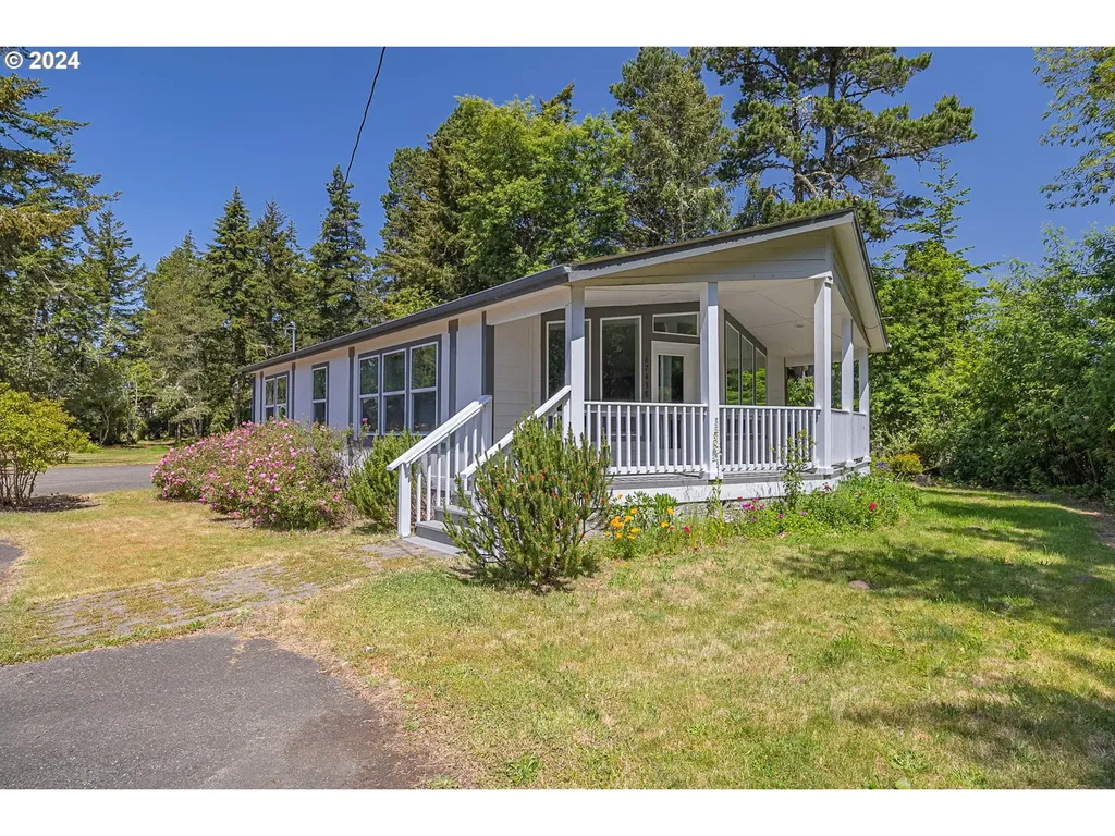67438 Spinreel Road North Bend OR 97459