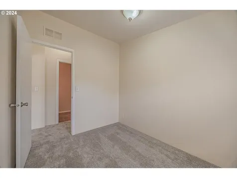 67438 Spinreel Road North Bend OR 97459