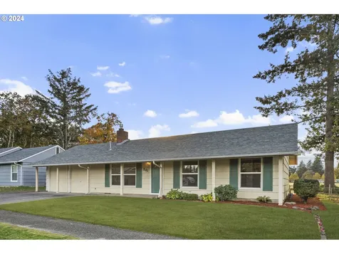 241 NE 197th Avenue Portland OR 97230